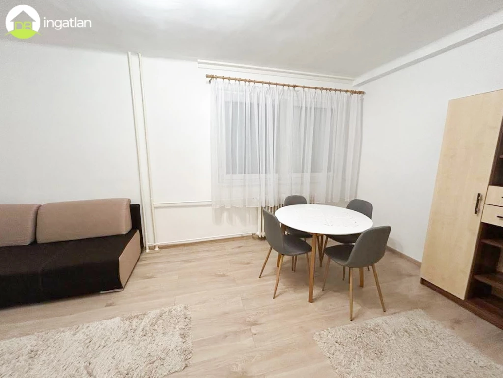 For rent brick flat, Debrecen