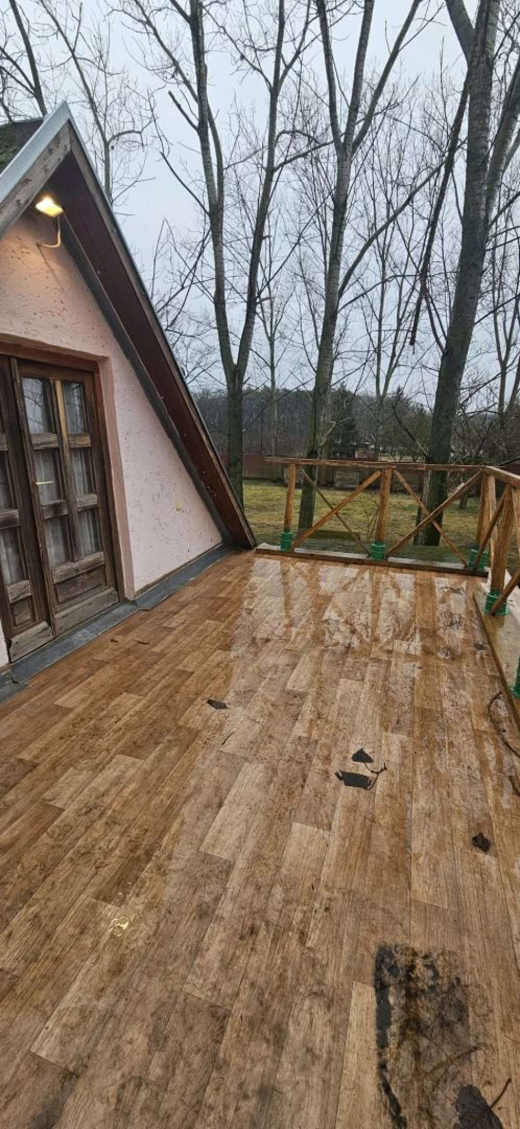 Panoráma út közelében, 60m2 es, nappali + 2 szobás ház eladó