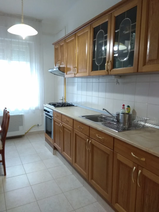 Eladó téglalakás, Debrecen, Dobozi utca