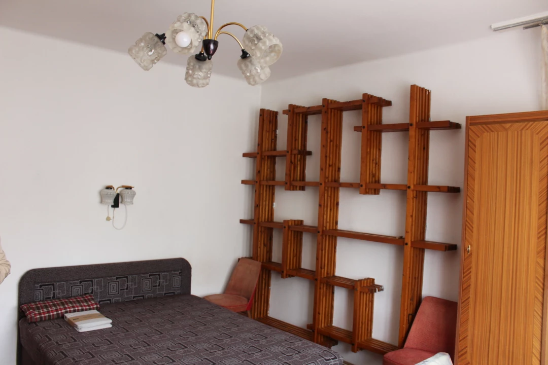 Kiadó téglalakás, Debrecen, Poroszlay út