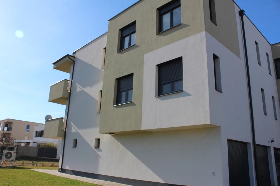 Eladó téglalakás, Debrecen, Gyöngy utca