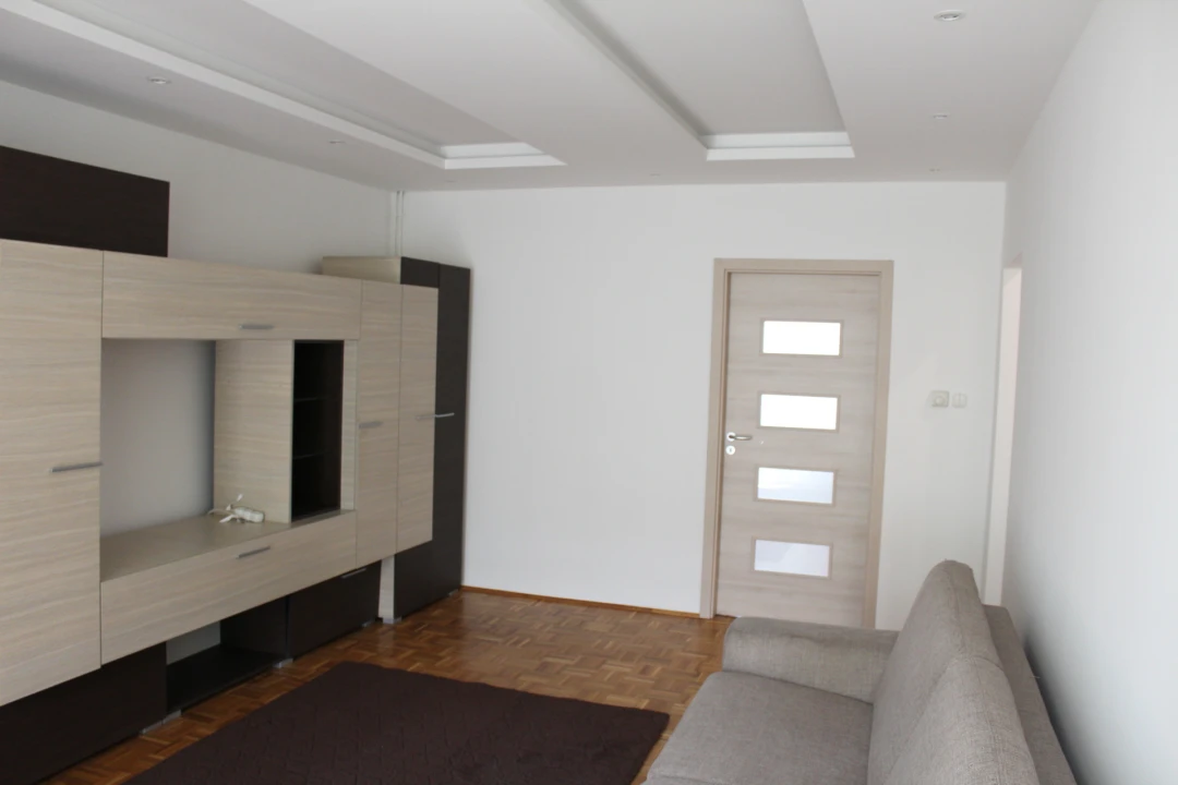 Kiadó téglalakás, Debrecen, Viola utca