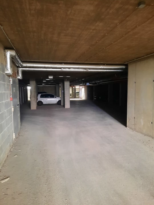 Eladó teremgarázs, Pécs, Tímárutca