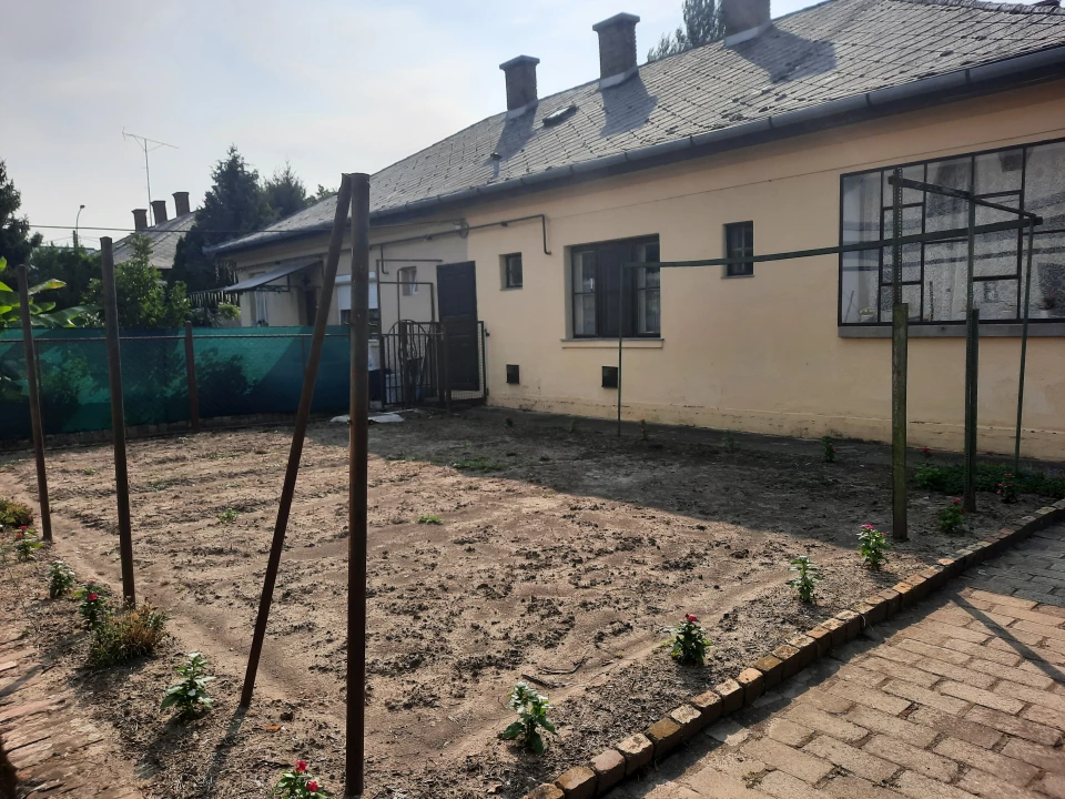 For sale semi-detached house, Pécs