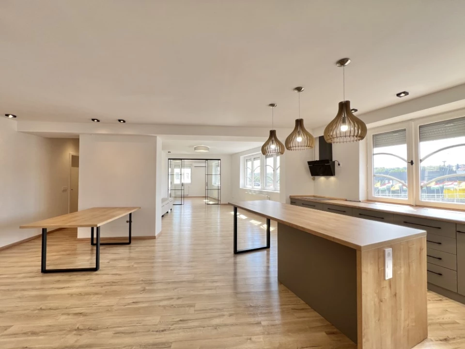 Eladó téglalakás, Kaposvár