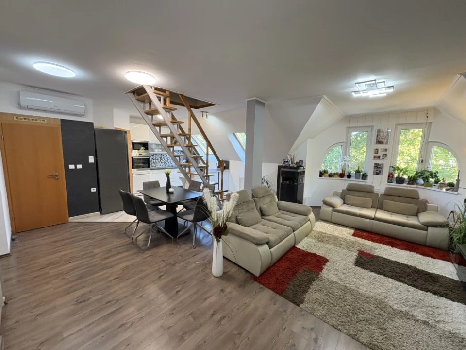 Eladó téglalakás, Kaposvár