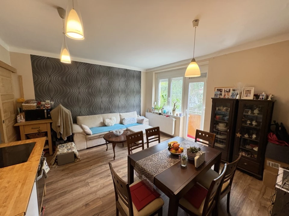 Eladó téglalakás, Kaposvár