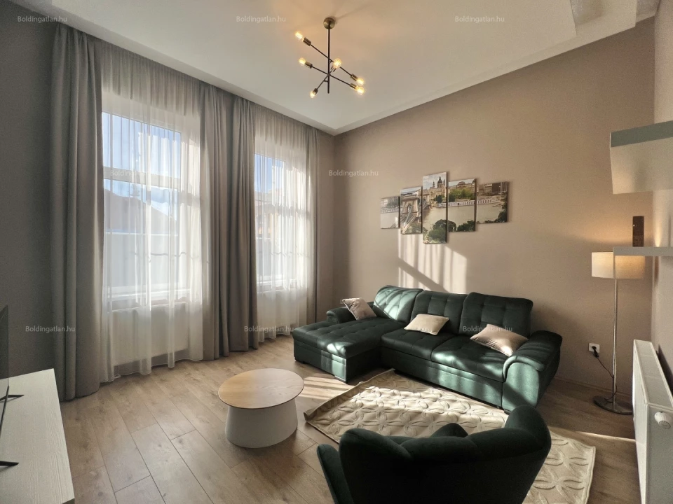 Kiadó téglalakás, Kaposvár