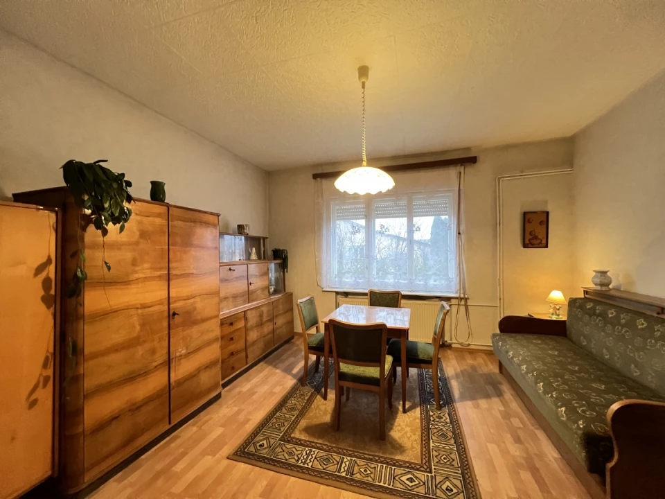 Eladó családi ház, Kaposvár