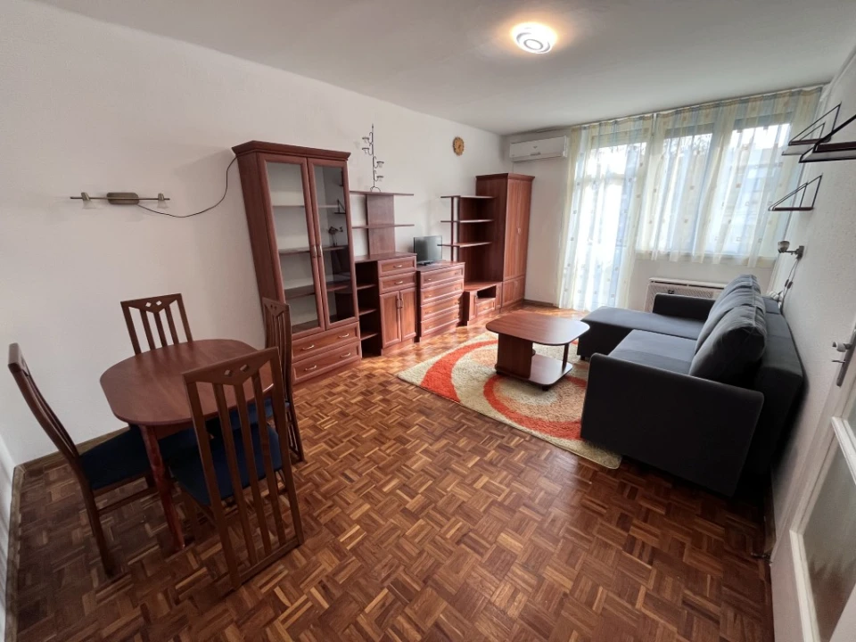 Eladó téglalakás, Kaposvár