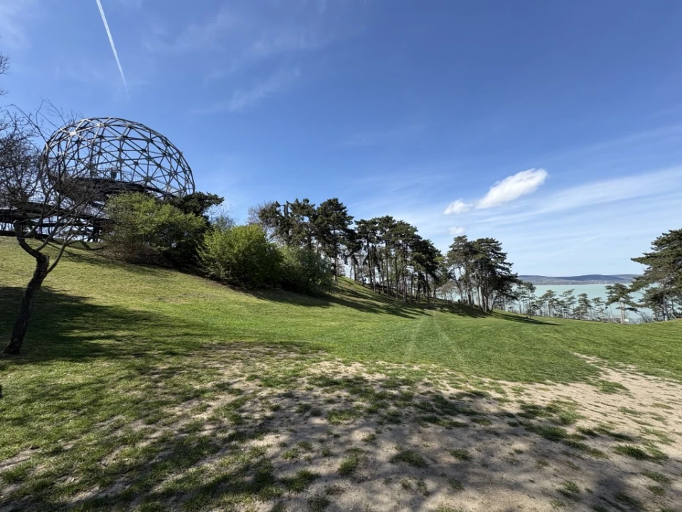 Eladó családi ház, Balatonboglár