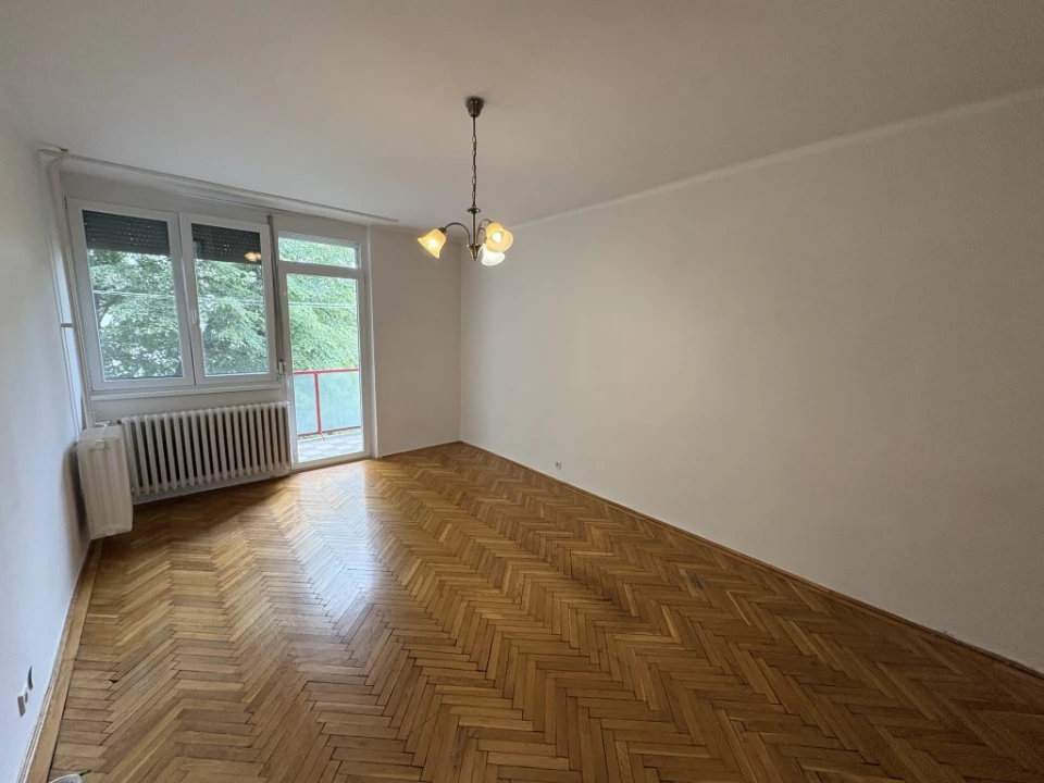 Eladó téglalakás, Kaposvár