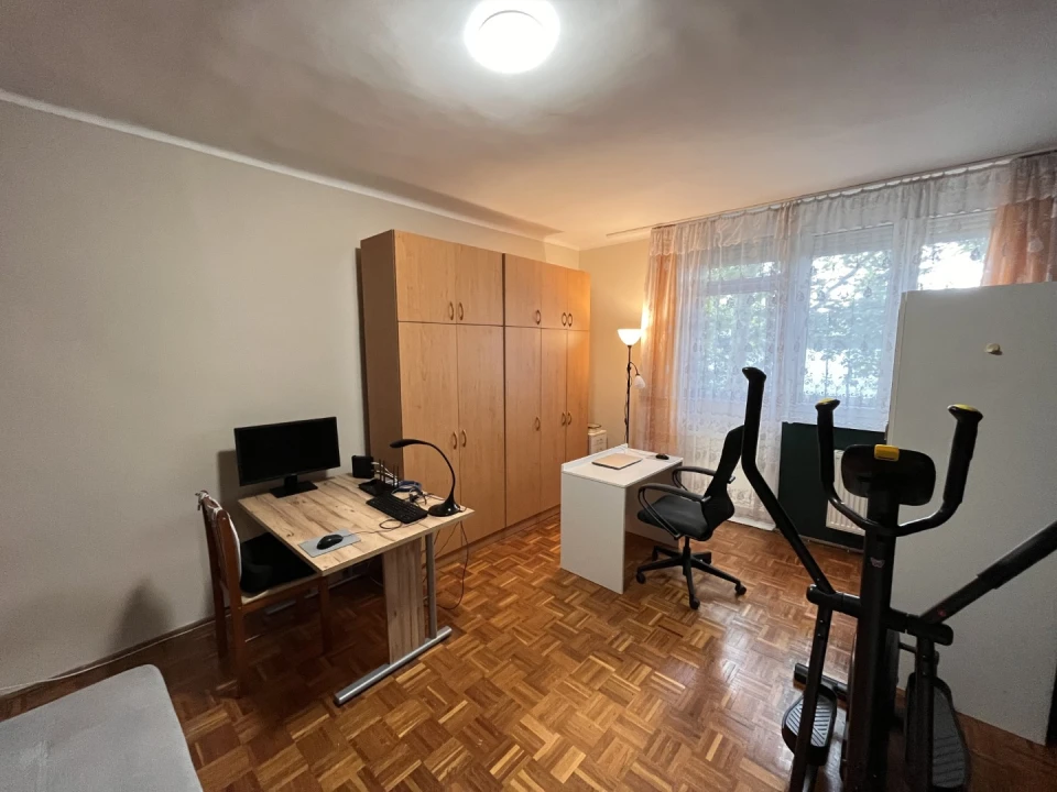 Eladó téglalakás, Kaposvár