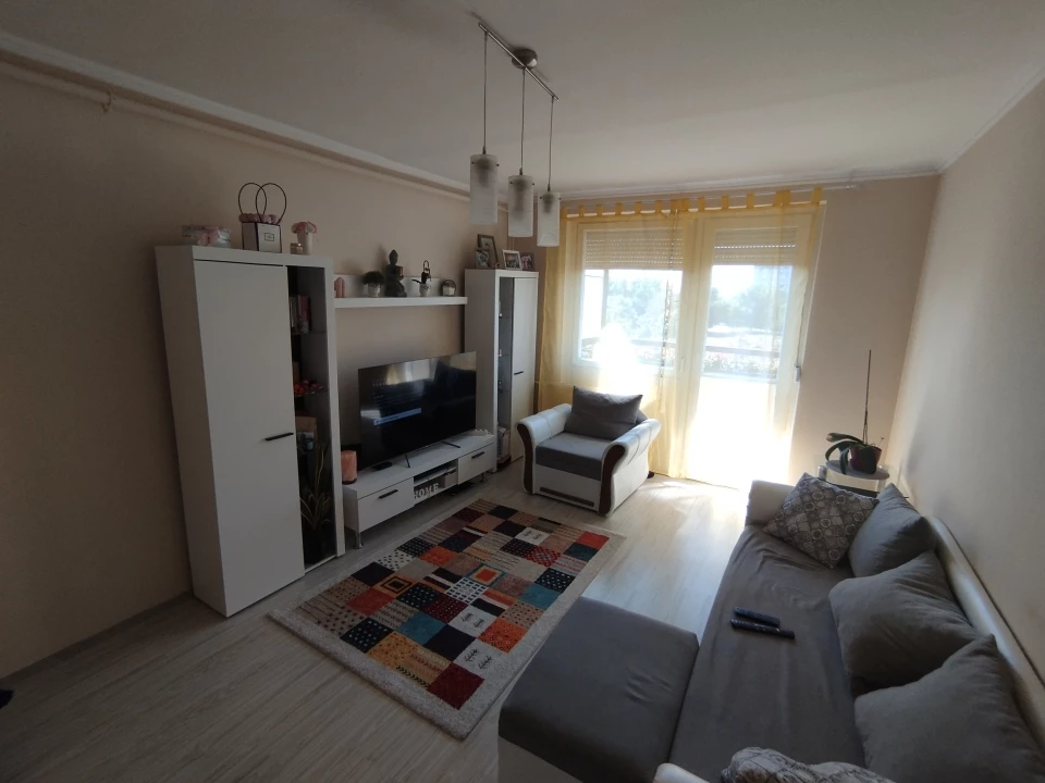 For sale panel flat, Debrecen