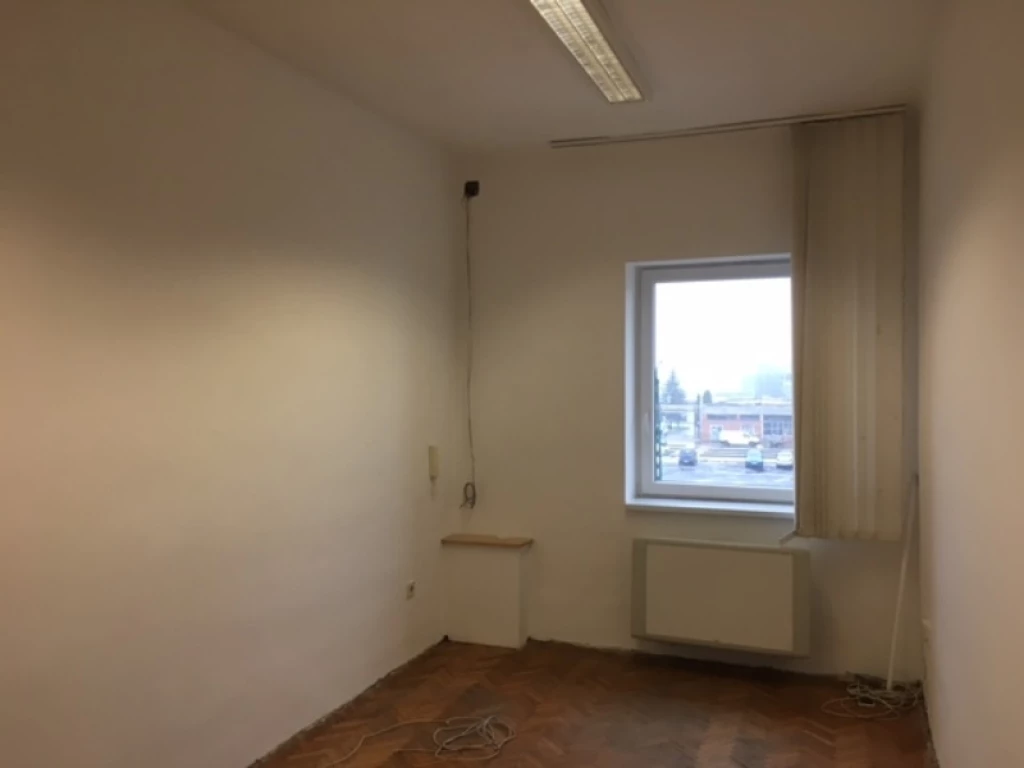 For rent office, office block, Miskolc