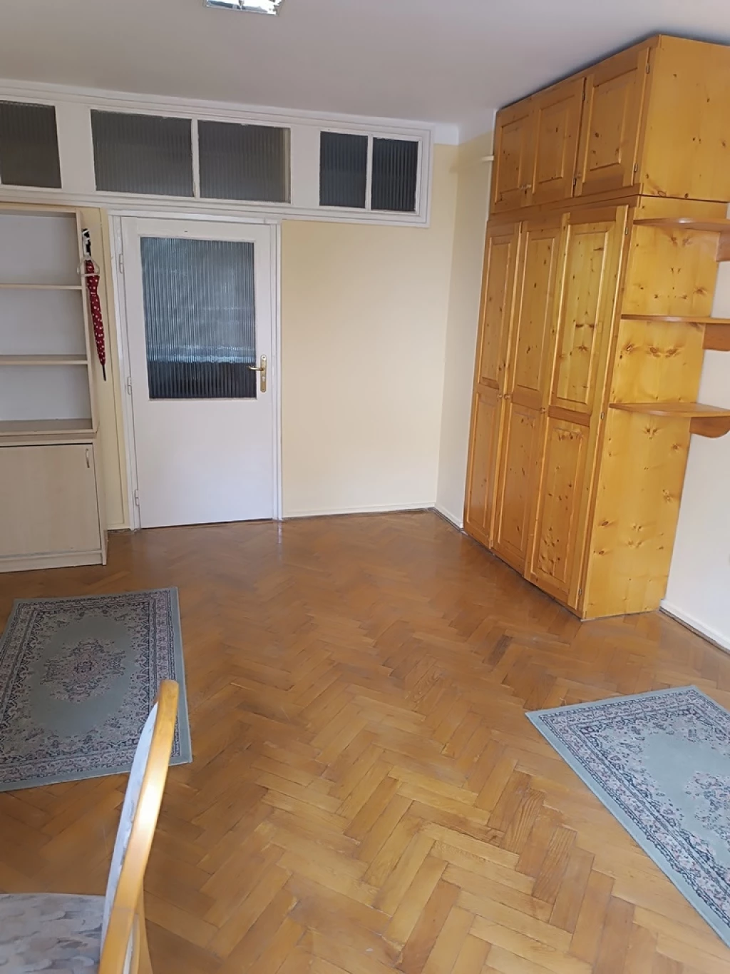 For rent brick flat, Miskolc