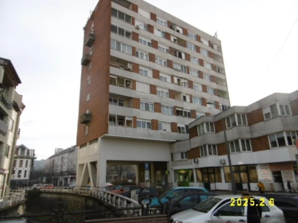 Kiadó 72 m2 tégla lakás, Miskolc