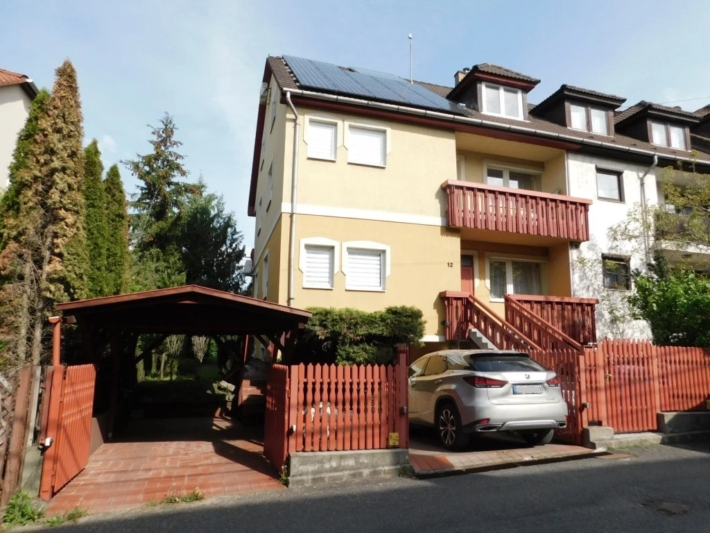 Eladó 196 m2 családi ház, Miskolc