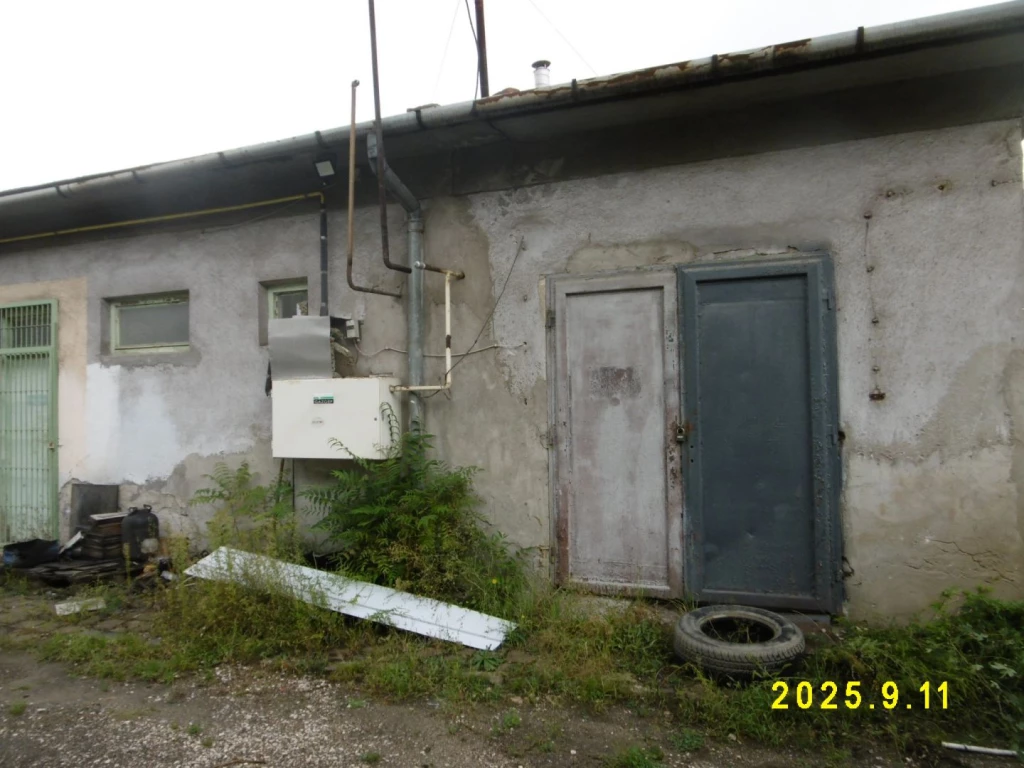 Kiadó 23 m2 ipari, keresk. épület, Miskolc