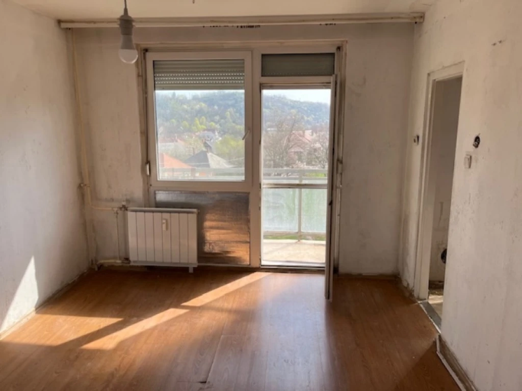 c3-1-name c2-20-name, Miskolc, Diósgyőr