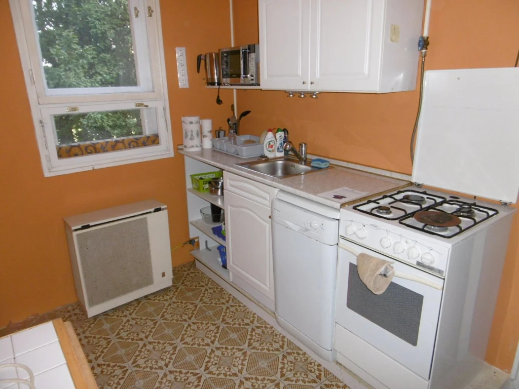 Kiadó 54 m2 tégla lakás, Miskolc