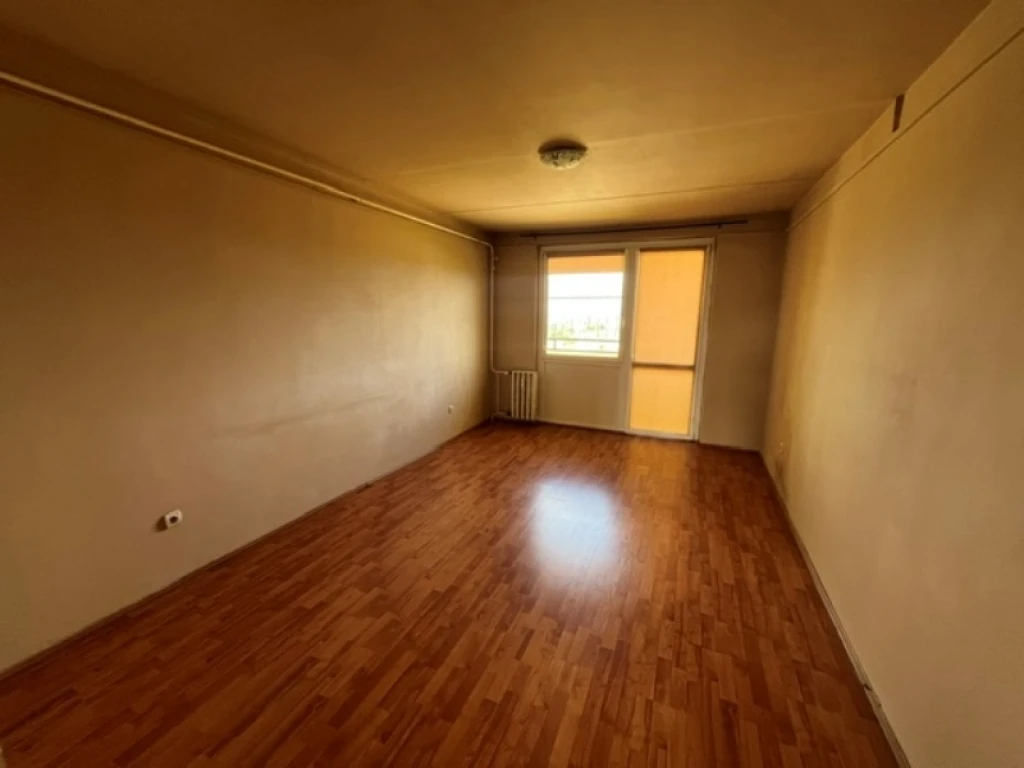 Eladó 55 m2 panel lakás, Miskolc