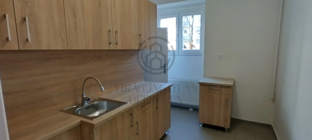 Eladó Lakás, Debrecen Piac utca 64.900.000 Ft