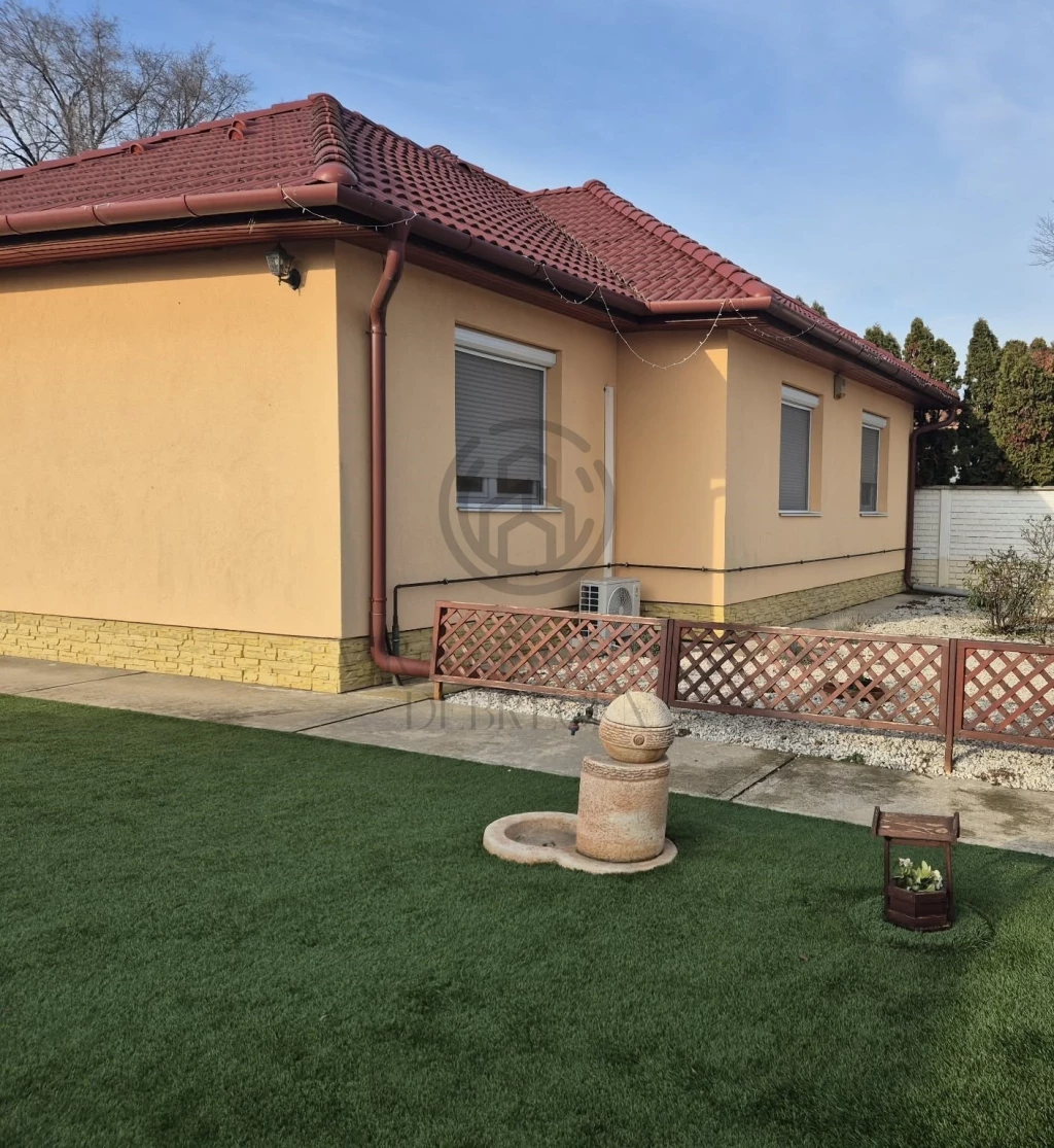 Eladó Ház, Mikepércs 97.000.000 Ft