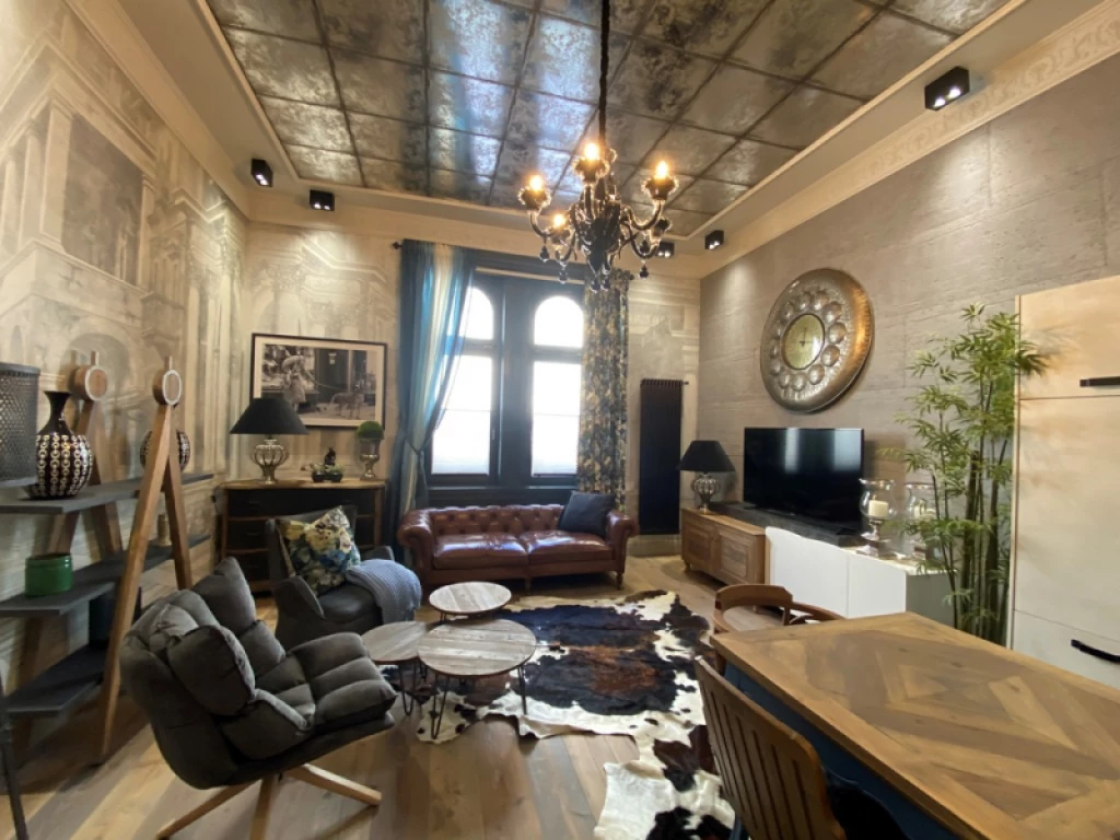 Eladó téglalakás, Budapest VI. kerület, Nagykörúton belüli terület