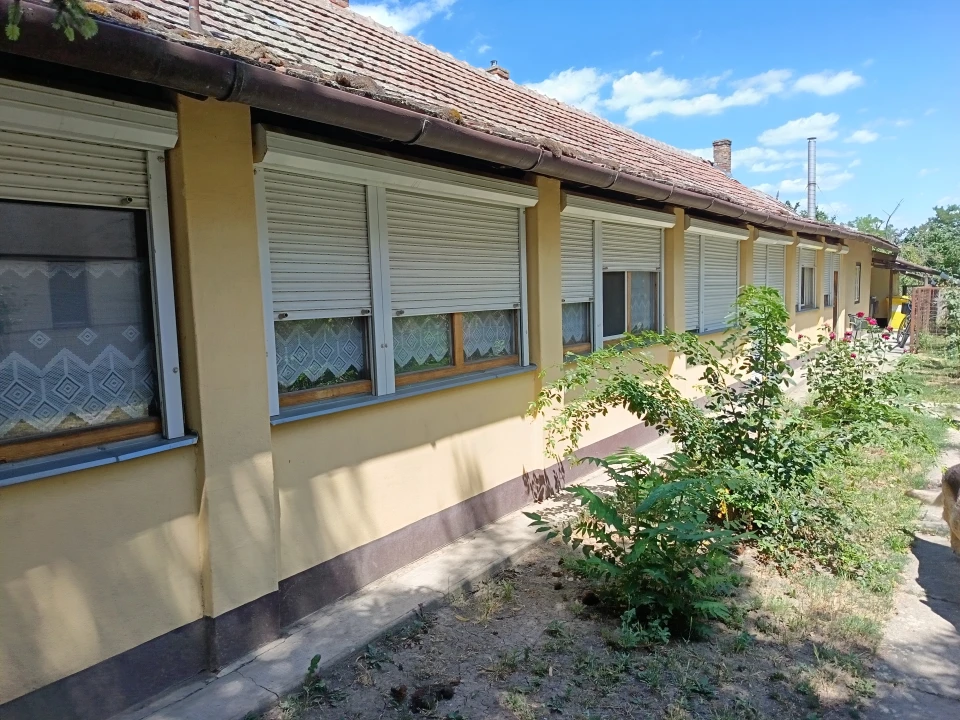 Eladó családi ház, Szeghalom