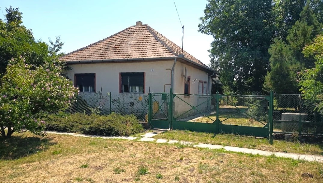 Eladó családi ház, Mezőszemere, Tárkányi út 3