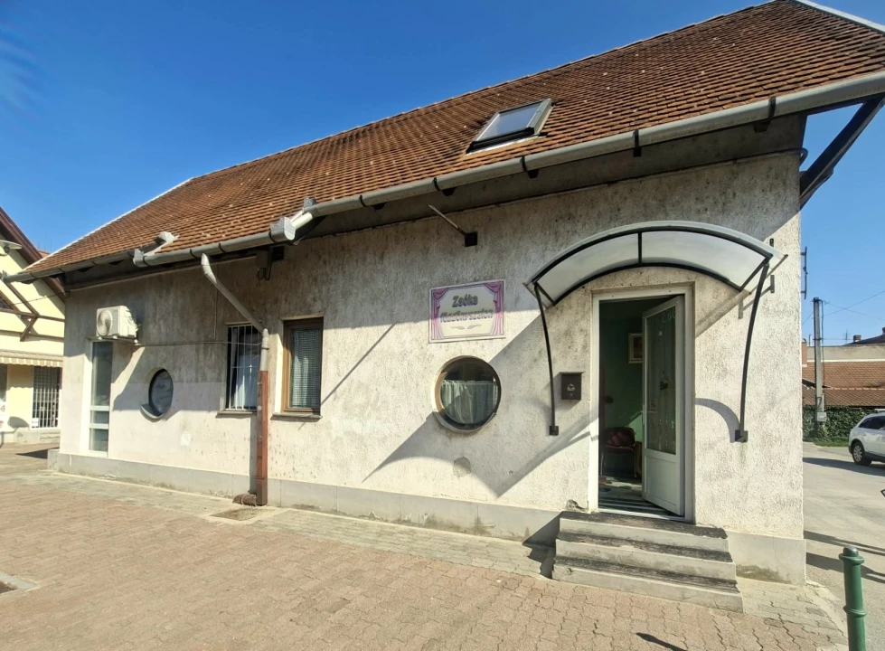Eladó üzlet, Mezőkövesd, Kökény köz 3