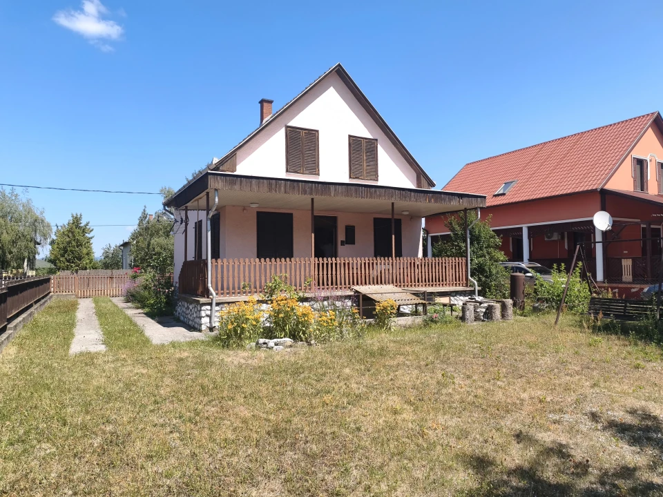 Eladó hétvégi ház, Mezőkövesd