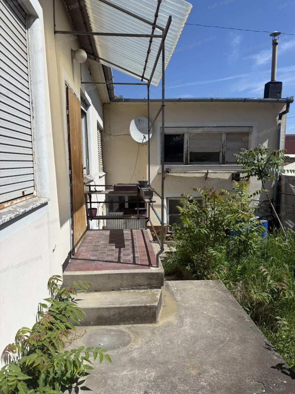 For sale house, Dorog
