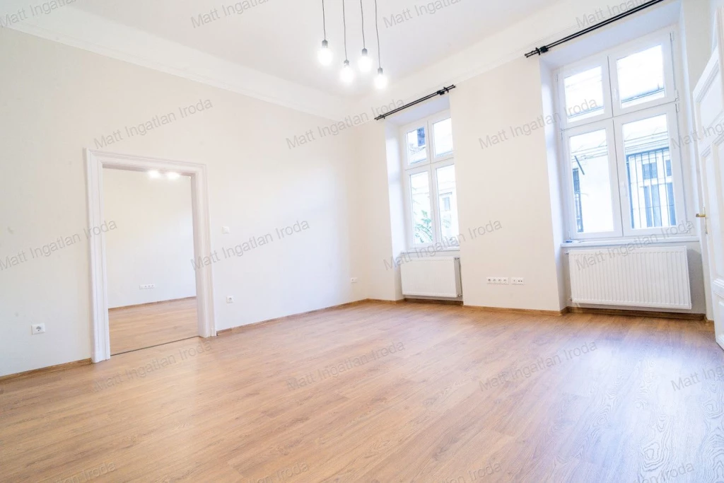 For rent brick flat, Budapest VI. kerület