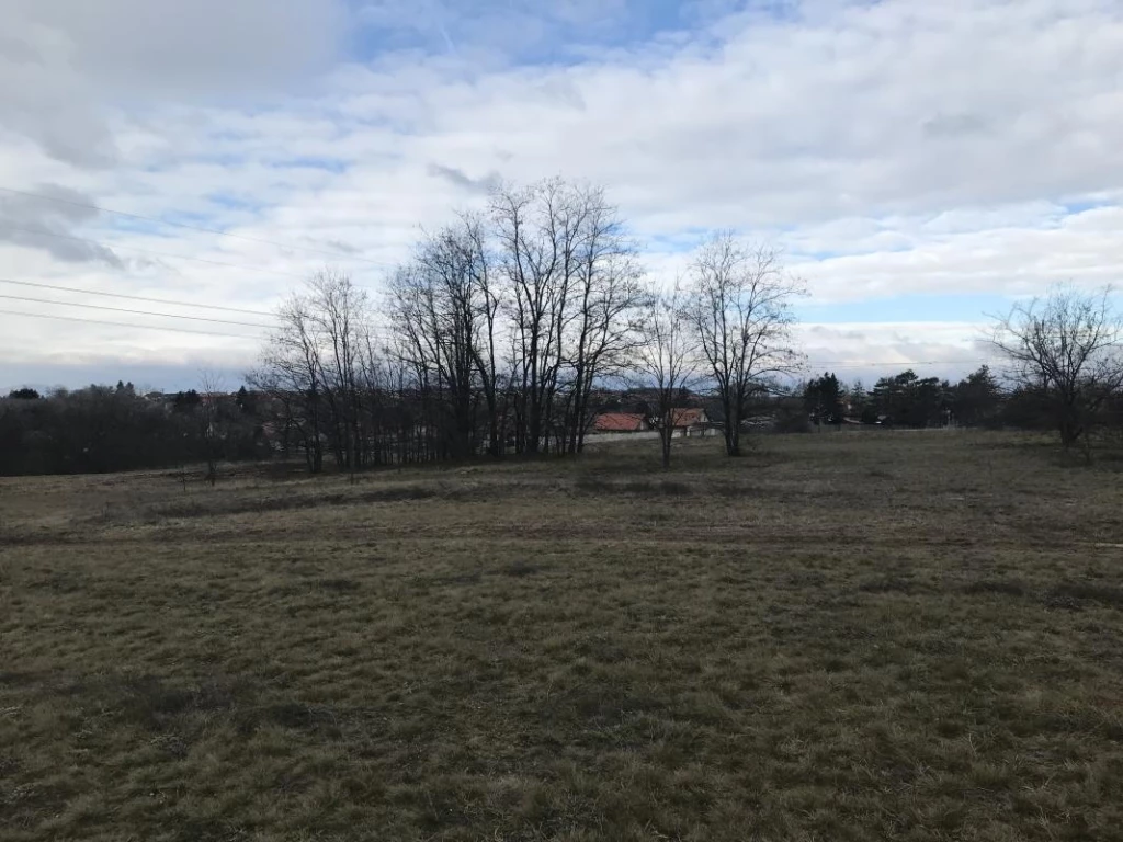 For sale plough-land, pasture, Fót