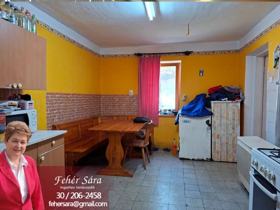 Eladó családi ház, Tiszakürt