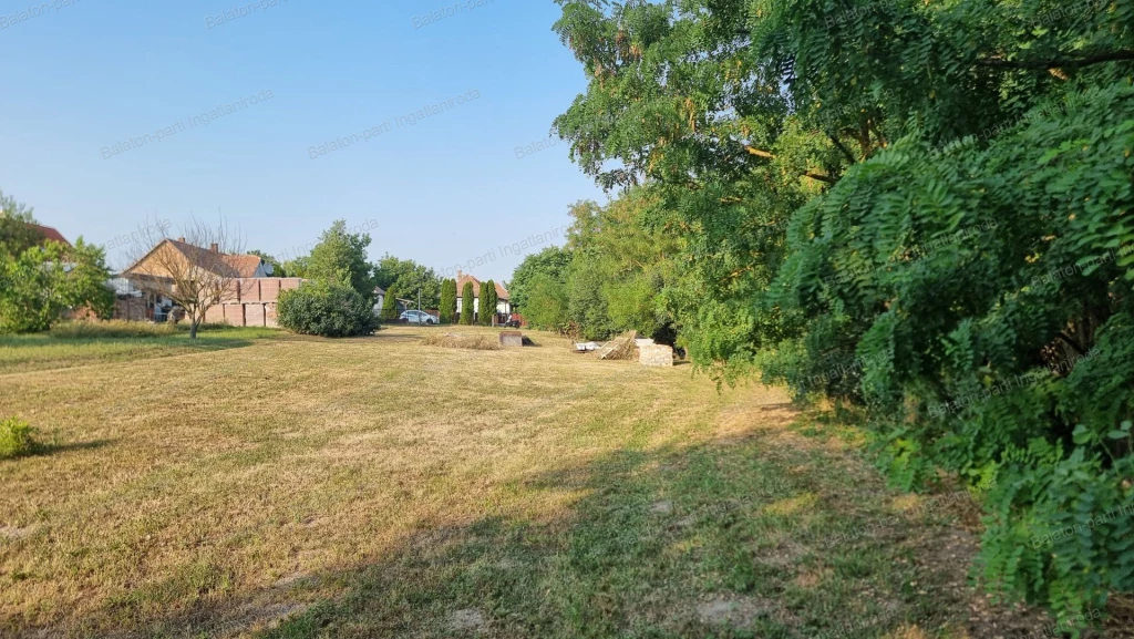 For sale building plot, Ádánd, Béke utca