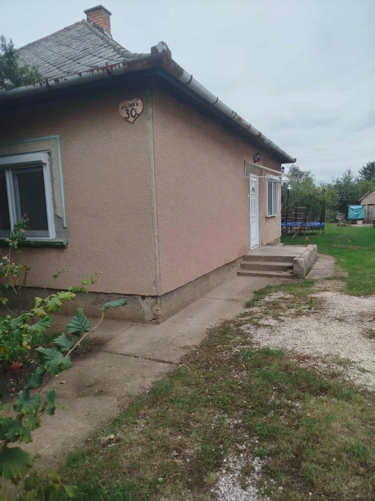 Eladó családi ház, Debrecen