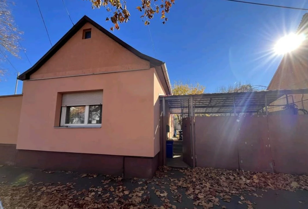 Eladó családi ház, Debrecen