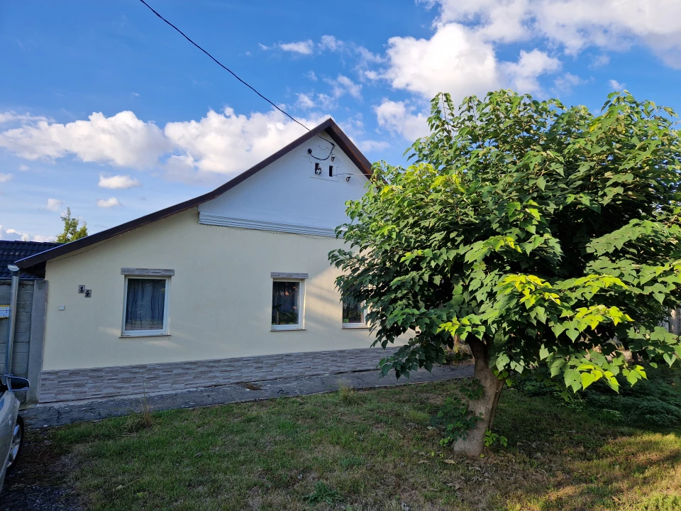 For sale house, Makó