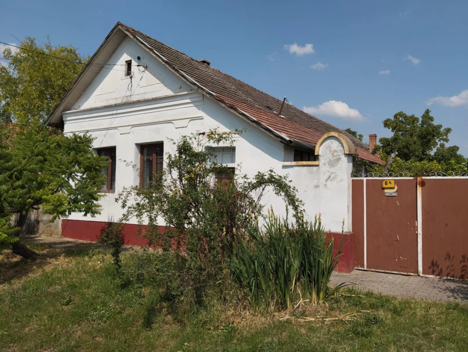 Eladó családi ház, Királyhegyes