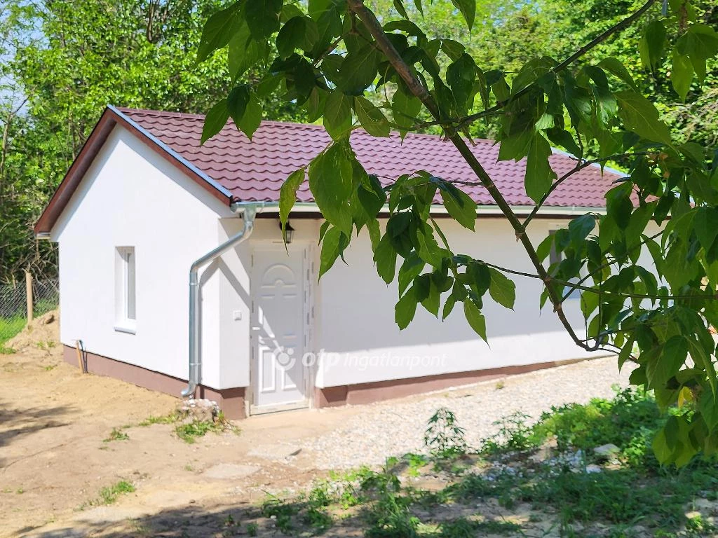 For sale house with a garden, Balatonlelle