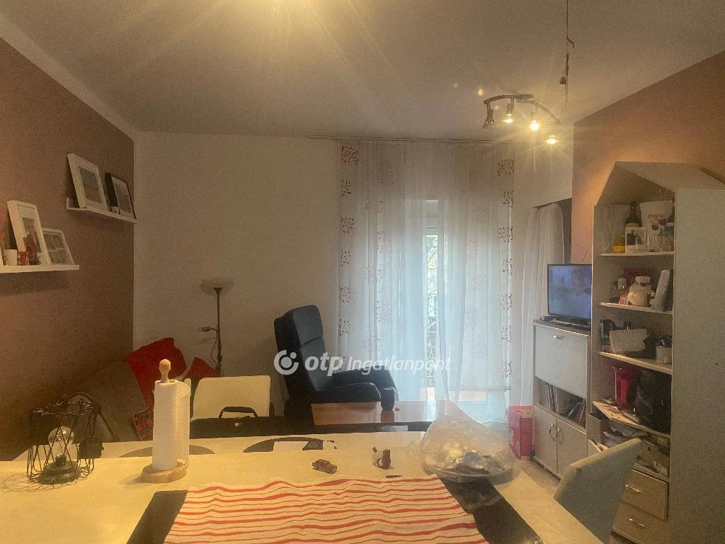 75 m2-es sorházi téglalakás eladó Siófok Fokihegy városrészén