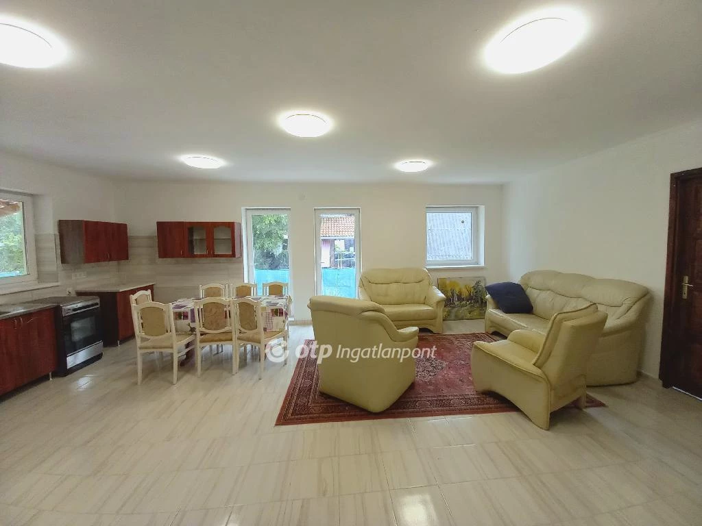 Eladó Ház, Balatonmáriafürdő