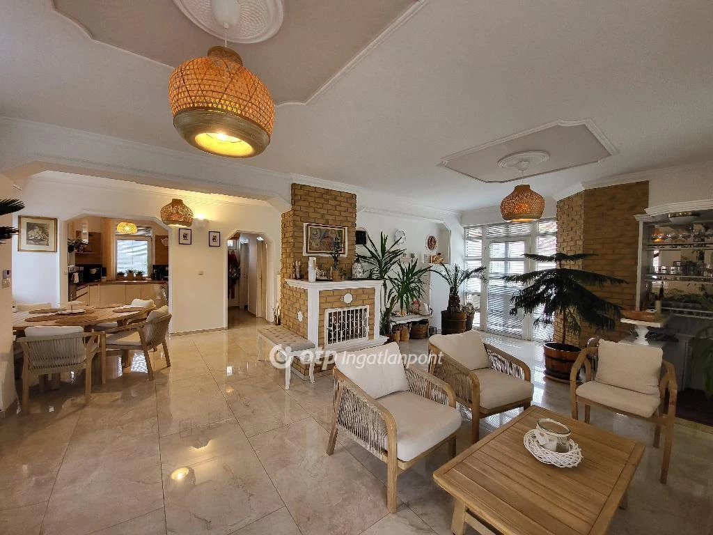 Eladó Ház, Zamárdi