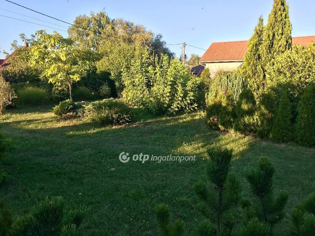 Eladó Ház, Balatonkeresztúr