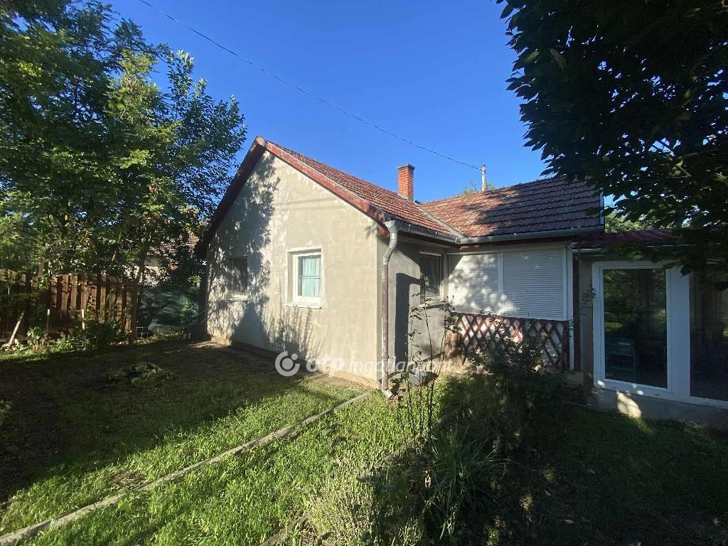 Eladó Ház, Ádánd