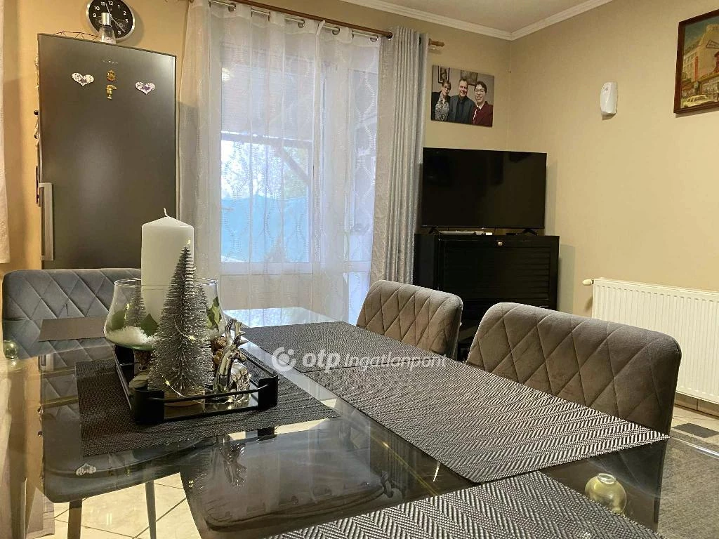 Eladó Ház, Zamárdi