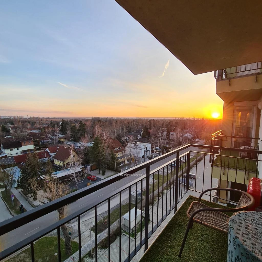 c3-1-name c2-19-name, Siófok